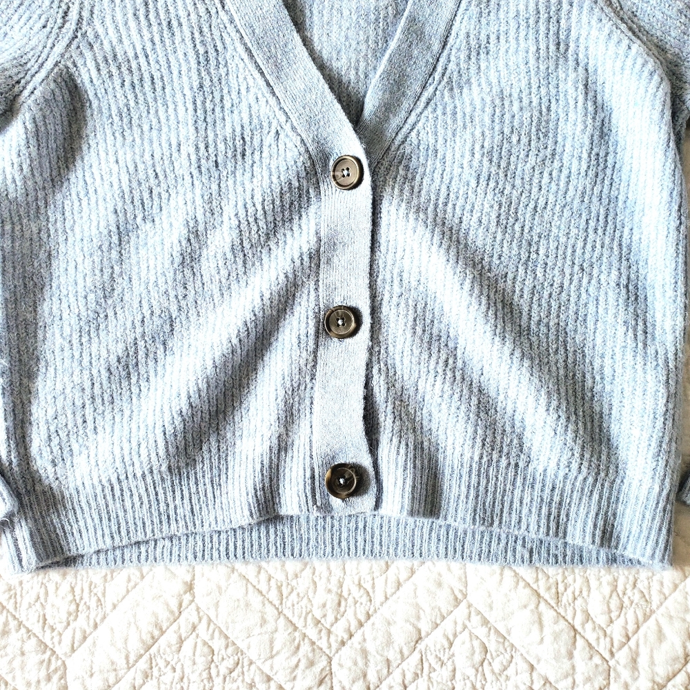 JDY Cropped Knitted Cardigan in Blue - Picture 5 of 13